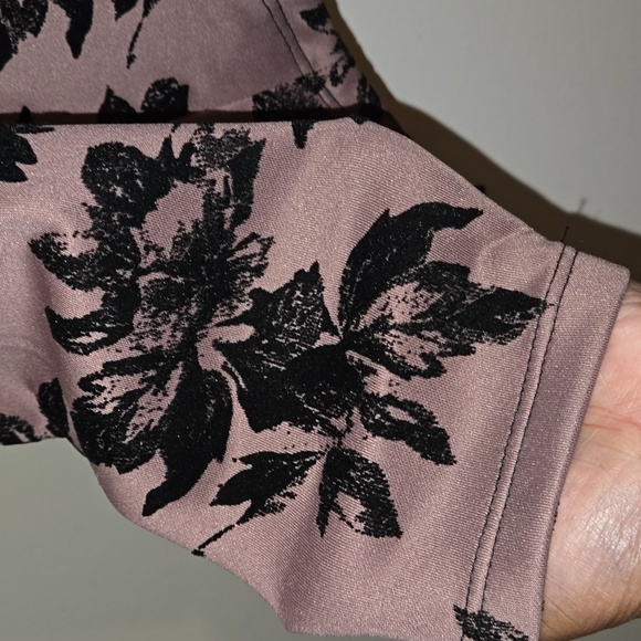 2 piece set - Picture 7 of 8